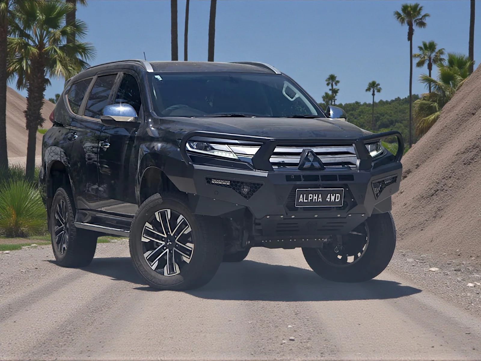 Alpha 4WD Pack Steel Bull Bar for Mitsubishi Pajero Sport QF 2020+ - Image 3