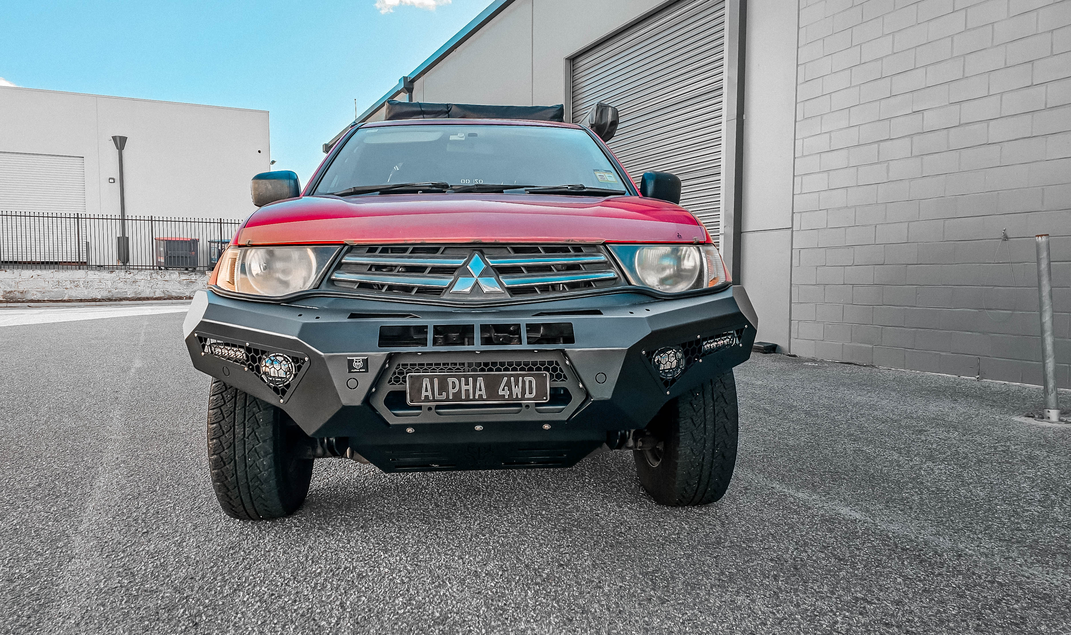 Alpha 4WD Predator Steel Bull Bar for Mitsubishi Triton MN ML 2006 to 2015 - Image 3