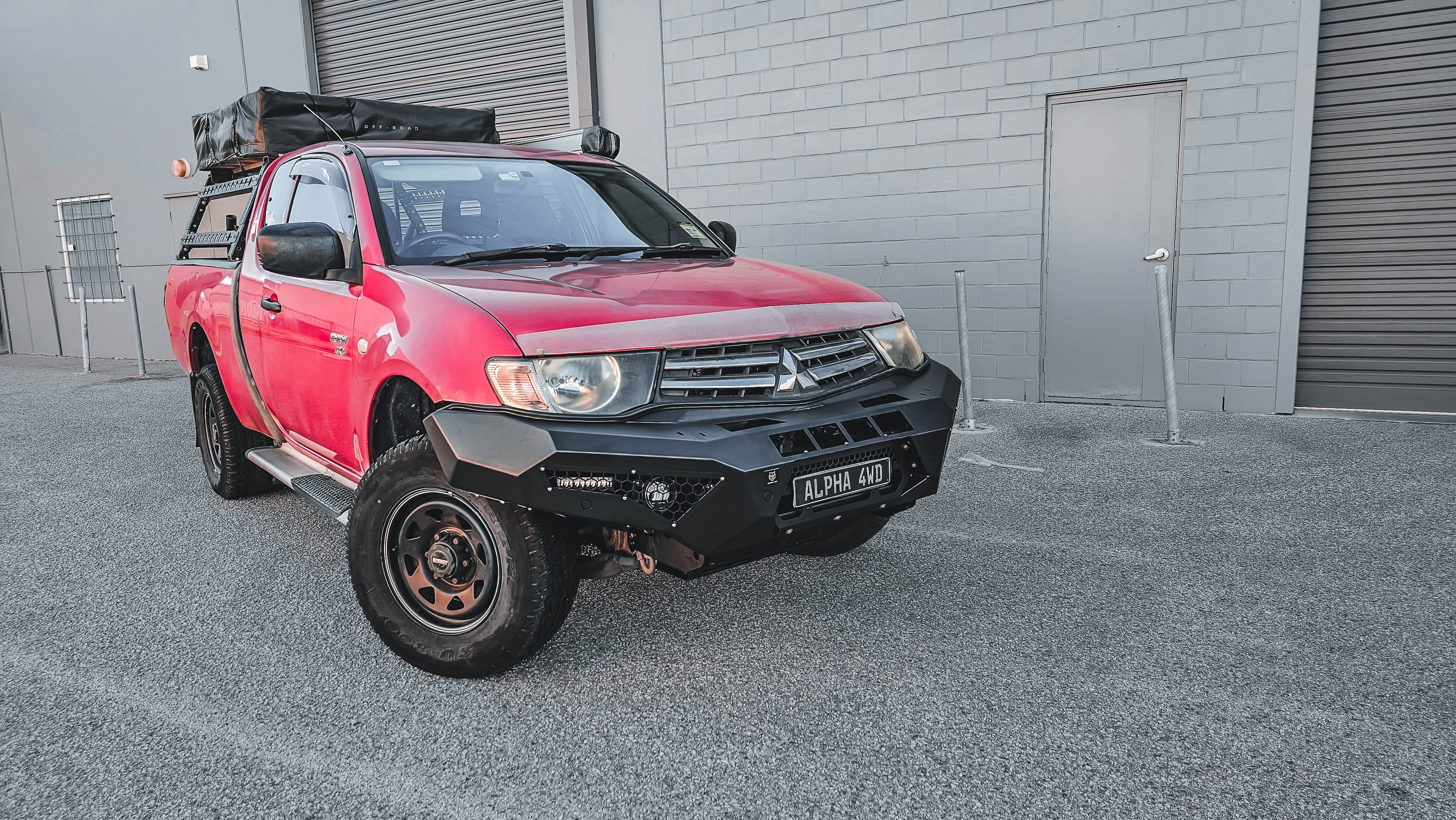 Alpha 4WD Predator Steel Bull Bar for Mitsubishi Triton MN ML 2006 to 2015 - Image 4