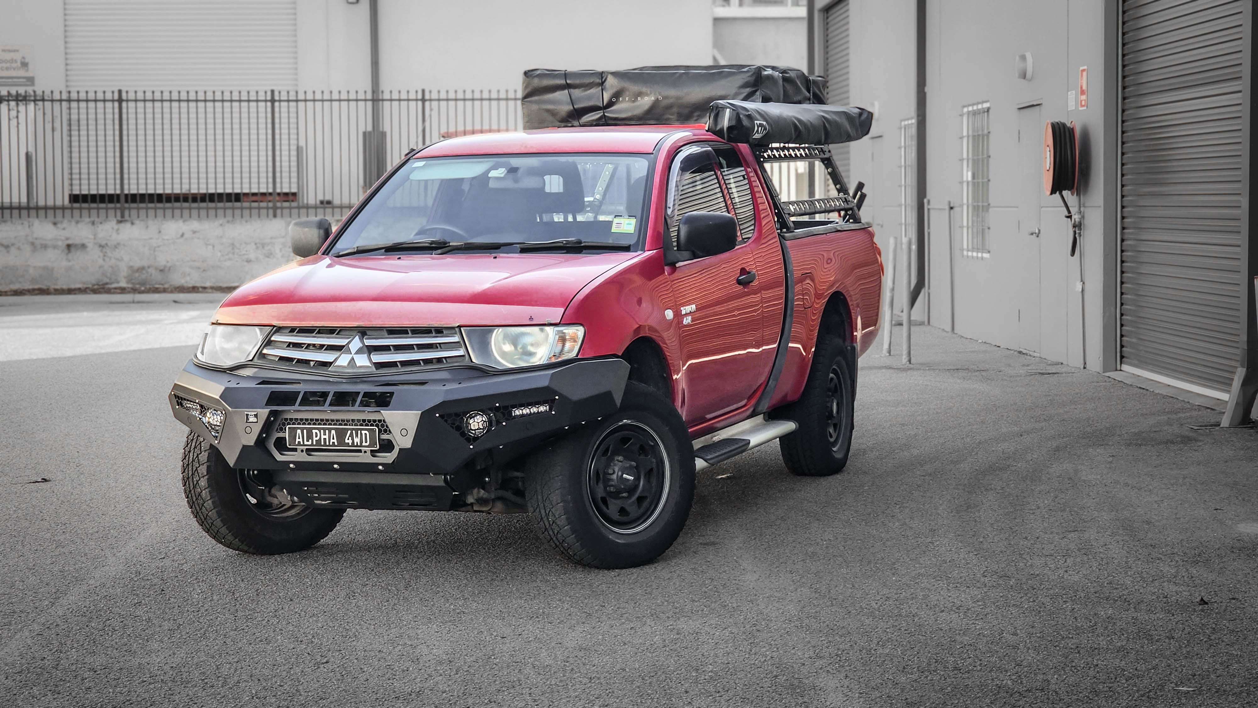 Alpha 4WD Predator Steel Bull Bar for Mitsubishi Triton MN ML 2006 to 2015 - Image 5