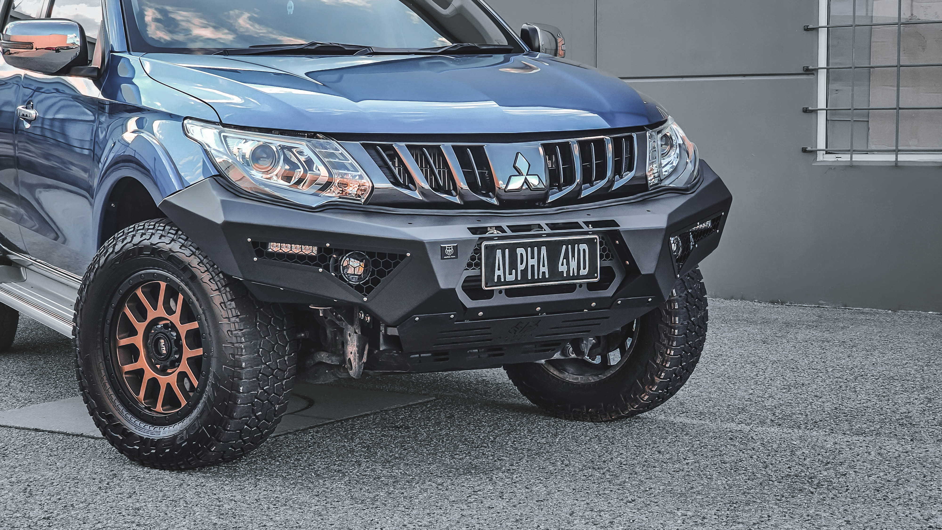 Alpha 4WD Predator Steel Bull Bar for Mitsubishi Triton MQ 2015 - 2018 - Image 3