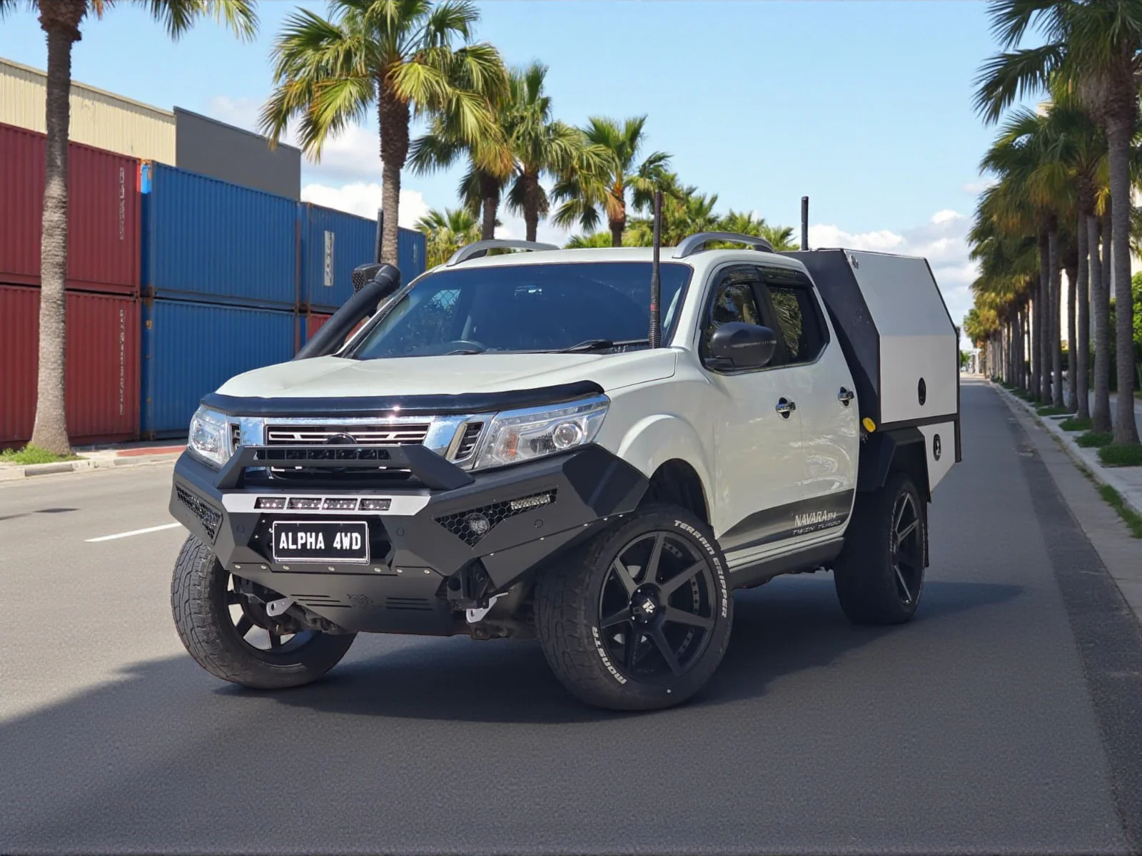 Alpha 4WD Predator Steel Bull Bar for Nissan Navara NP300 D23 - Image 9