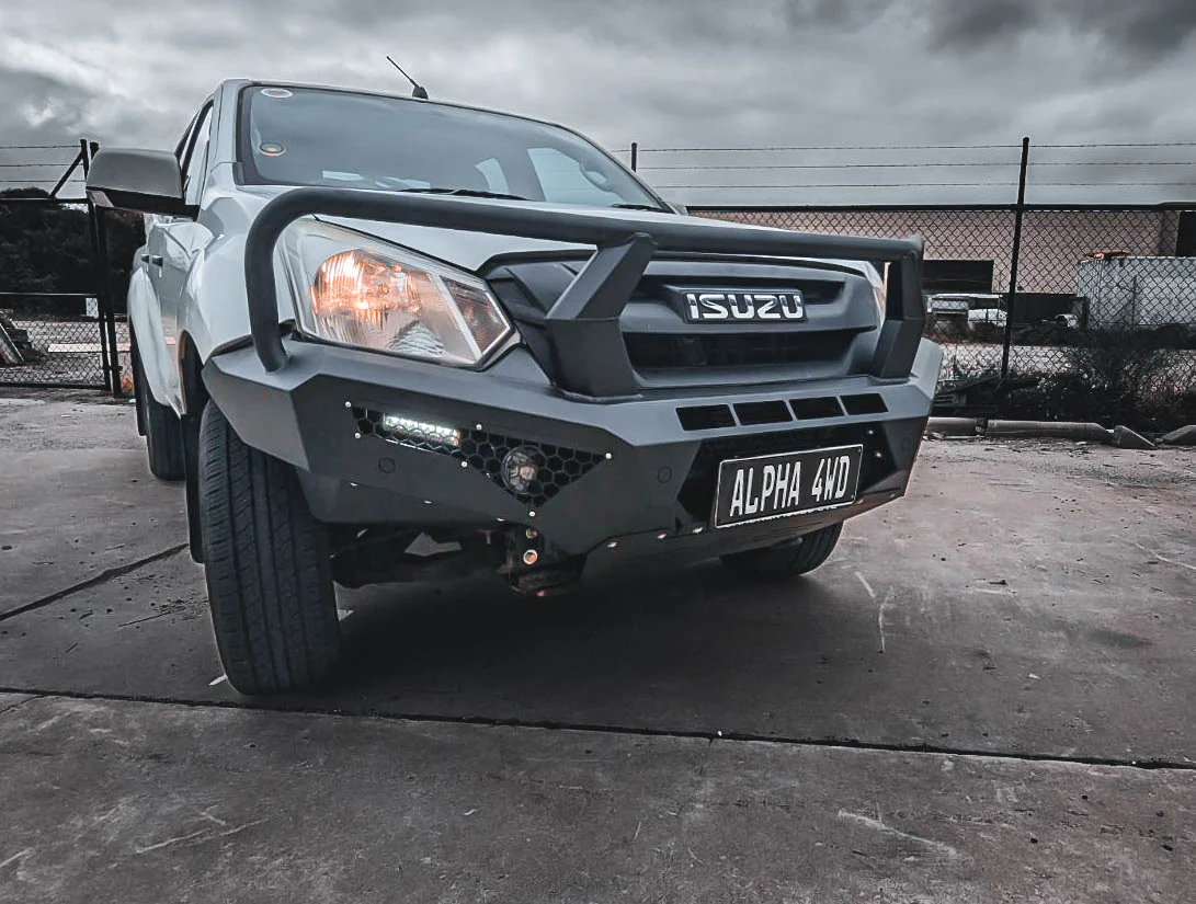 Alpha 4WD Steel Pack Bull Bar for Isuzu D - Max 2017 - 2019 - Image 5