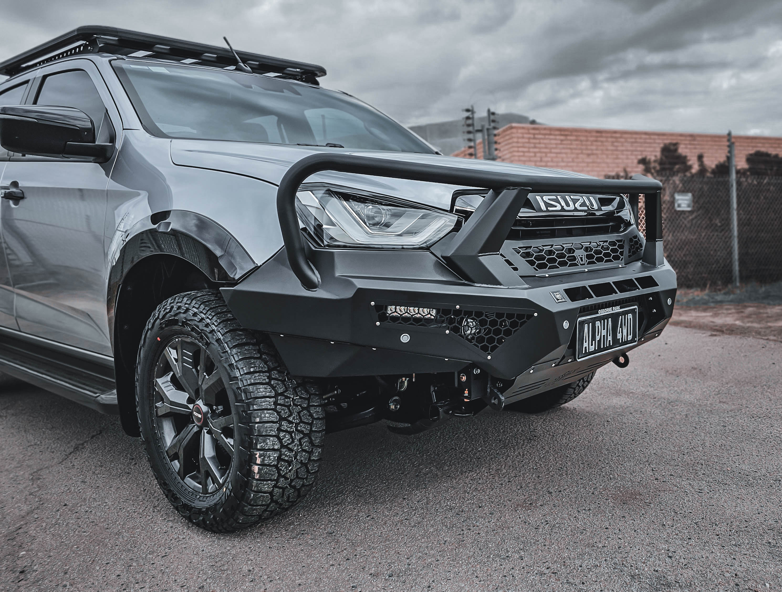 Alpha 4WD Steel Pack Bull Bar for Isuzu D-MAX 2019-2024 (pre-facelift) - Image 12