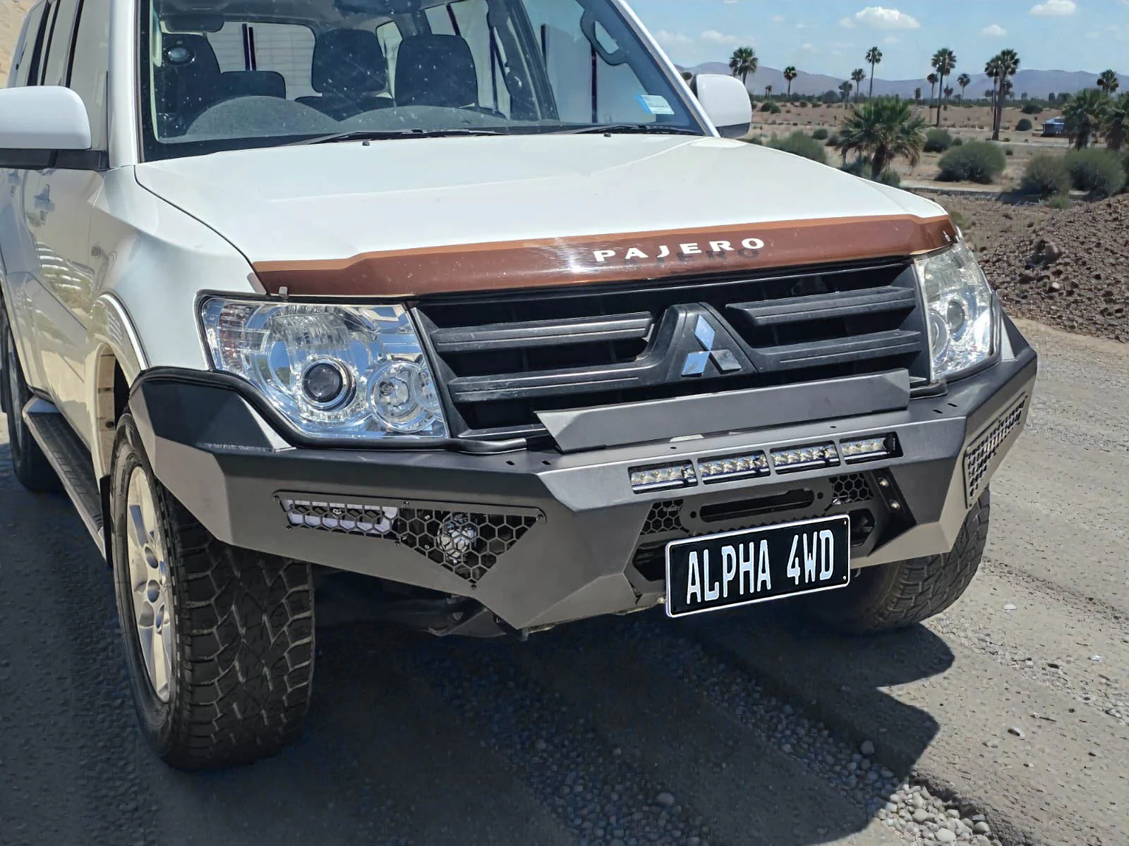 Alpha Predator Steel Bull Bar for Mitsubishi Pajero NS NT NX NW 2007+ - Image 4