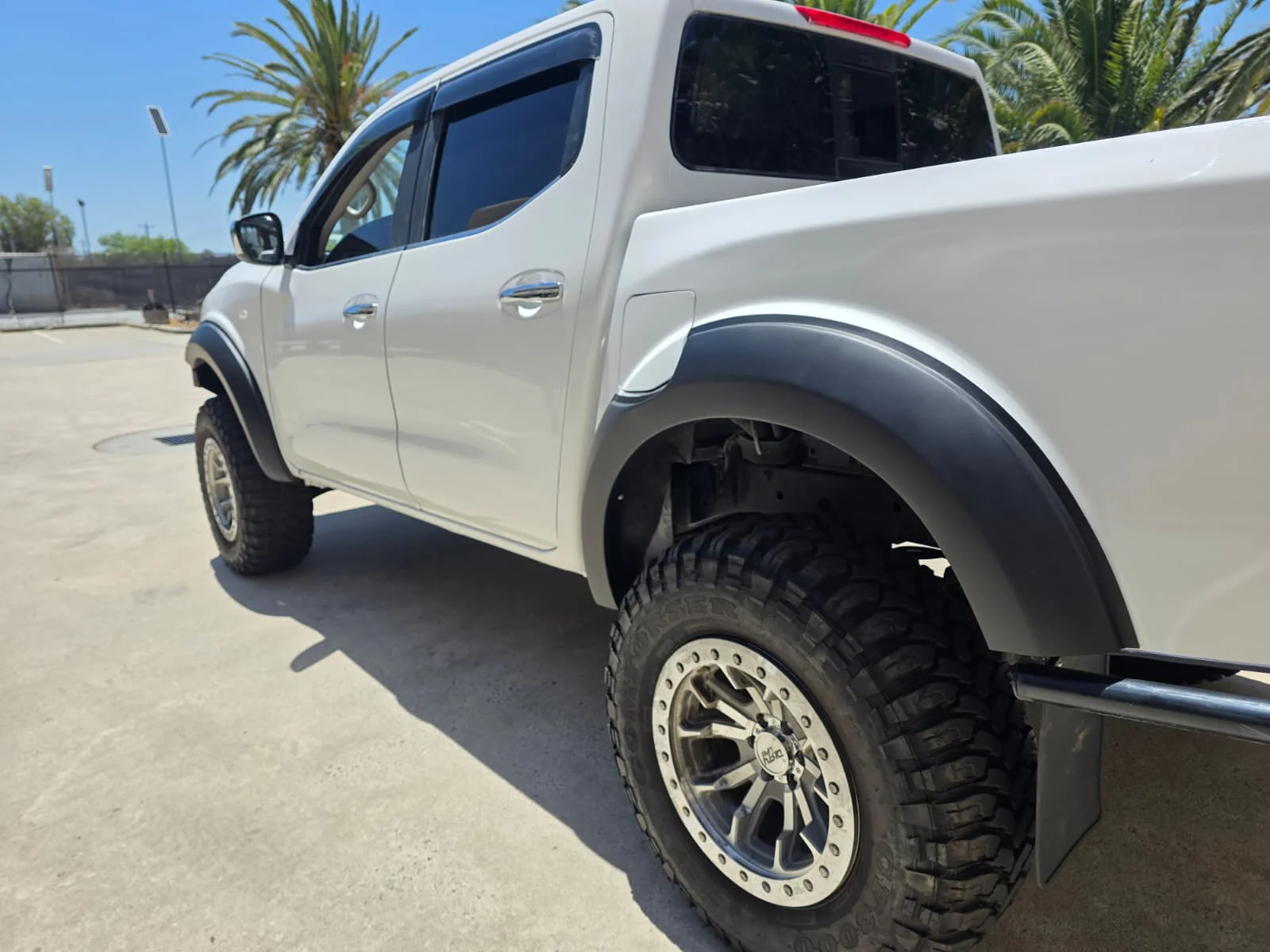 Nissan Navara NP300 D23 Smooth matte black OEM Fender Flares 2015 - 2020 - Image 4